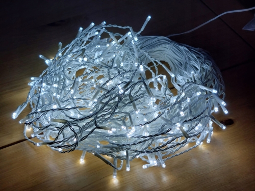 LAMPKI-CHOINKOWE-300-LED-FLASH-ZEWNETRZNE-WEWNETRZNE-SWIATELKA-SWIATECZNE-EAN-GTIN-5907520040408 (1).jpg