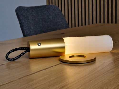 Lampka-LED-biurkowa-na-stol-biurko-stolik-lampa-3-tryby-swiecenia-Rodzaj-gwintu-zintegrowane-zrodlo-LED.jpg
