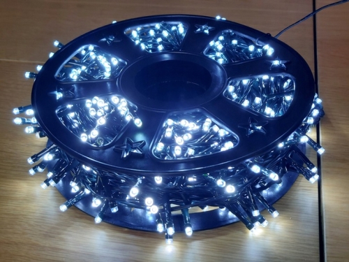 LAMPKI-CHOINKOWE-600-LED-TIMER-SZPULA-ZIMNY-BIALY-BIALY-FLASH-ZIMNY-BIALY-Kod-producenta-Lampki-600-led-zimny-bialy-flash.jpg