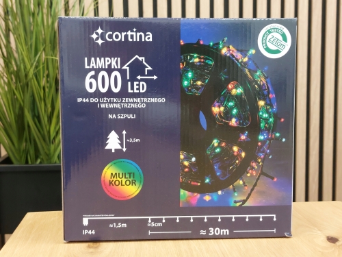 LAMPKI-CHOINKOWE-NA-SZPULI-CHOINKA-SZPULA-600-LED-ZEWNETRZNE-MULTI-Liczba-lampek-501-1000.jpg