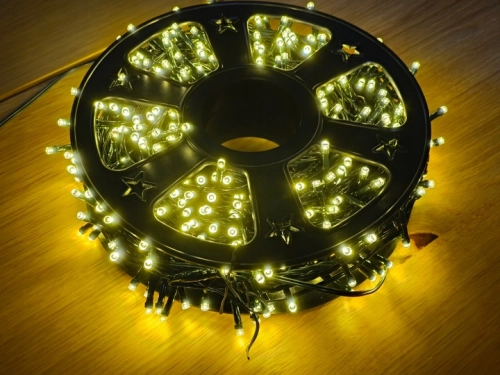 LAMPKI-CHOINKOWE-400-LED-SZPULA-CIEPLY-BIALY-CHOINKA-NA-SZPULI-WEW-ZEW-Kod-producenta-Lampki-400-led-cieply-bialy.jpg