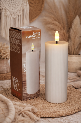 Świeca woskowa biała LED na baterie karbowana wysokość 15 cm średnica 5 cm