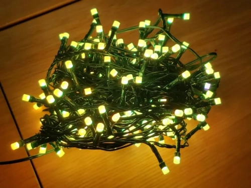 LAMPKI-CHOINKOWE-200-LED-9w1-9-KOLOROW-IP44-PROGRAMATOR-NA-CHOINKE-BIALE-Dlugosc-sznura-15-m_3_11zon.webp